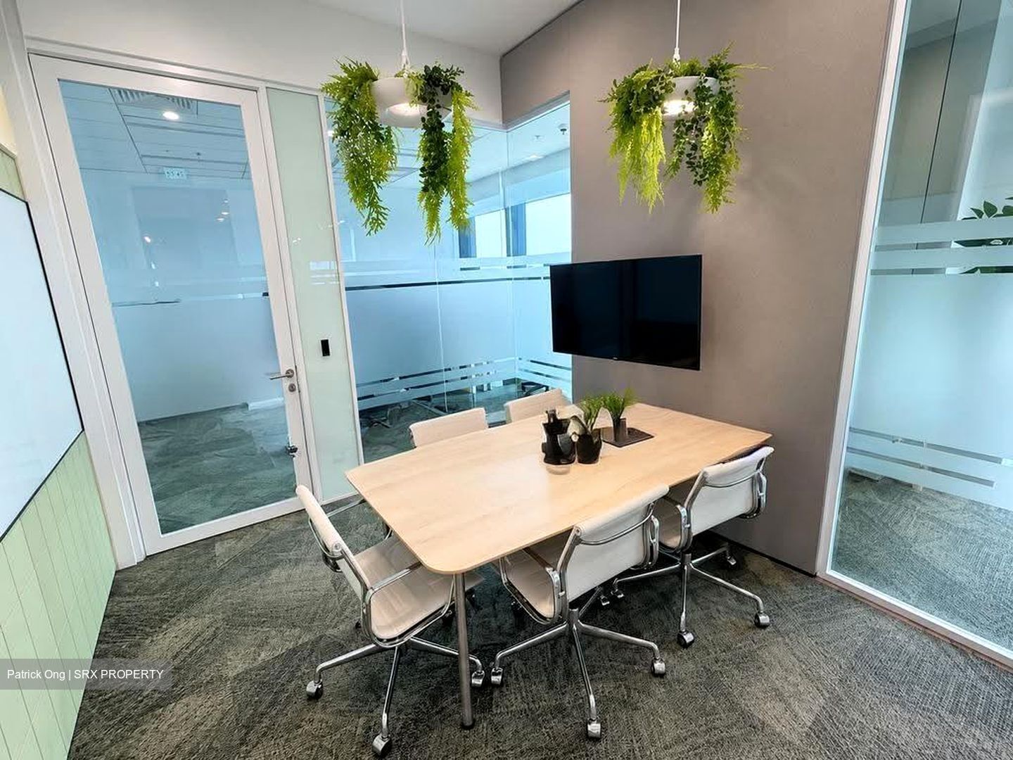 Guoco Midtown (D7), Office #618123601